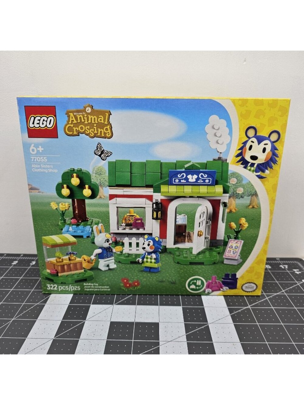 New LEGO Animal Crossing Able Sisters Clothing Shop 77055 Customizable 322 pcs